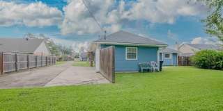Charming 3 Bedroom 2 Bath House located in Central, La Gallery 14