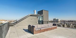 720 Thompson Street Gallery 76
