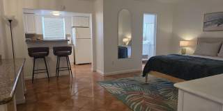 911 N Federal Highway Gallery 5