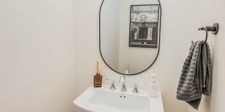 1004 Somerset Court Gallery 18