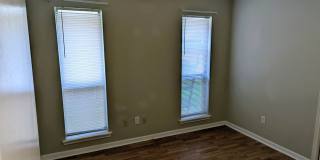 CUTE 3 BEDROOM 2 BATH! WITH A LARGE BACK YARD! Gallery 15