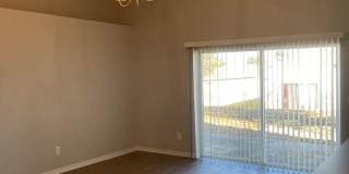 Spacious 3 bedroom, 2 bath home with a den! Gallery 3