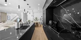 550 NW 42nd St Gallery 27