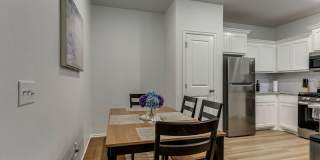 Cozy 3-Bed Retreat in Yukon - Fully Furnished & All Utilities Included Gallery 8