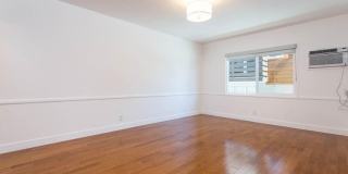 1204 N Crescent Heights Blvd Gallery 12