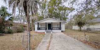 2018 St. Clair St Gallery 1