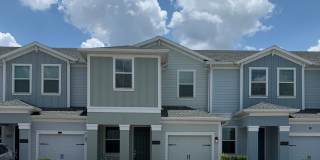 Spacious, Pet-Friendly 3-Bedroom Townhome in a Gated Kissimmee Community! Gallery 1