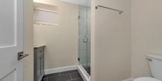 161 4th St Gallery 15