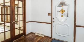 Large 5BR/3.5 Bath in Elm Heights. Available Now! Gallery 13