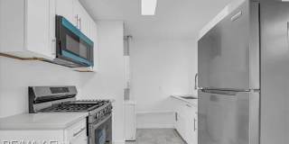 23108 Pilgrim Avenue Gallery 3