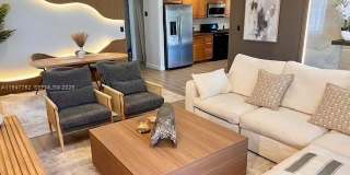 601 NW 10th St Gallery 1