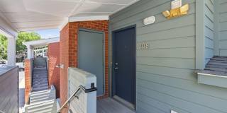 2745 Grinstead Dr Gallery 6