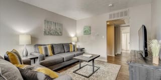 WatersEdge Denton Apartments Gallery 6