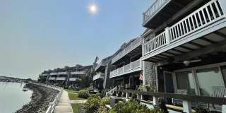 210 Harbour Cove Gallery 25