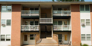 Riverbend Apartments Gallery 1