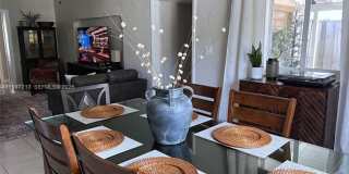 2040 NE 183rd St NORTH MIAMI BEACH, FL 33179 Gallery 35