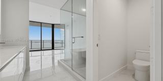 711 NE 23 TERRACE Gallery 21
