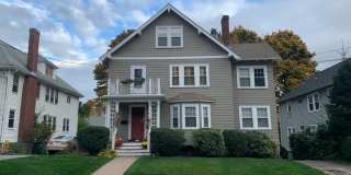 211 Common Street Gallery 1