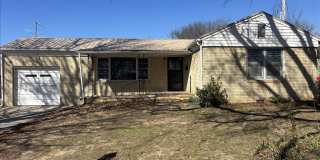 1325 Circle Drive Gallery 1