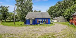 24915 Saint Paul Boulevard Gallery 1