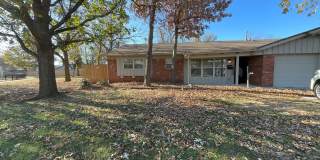 2716 Carlton Way Gallery 1