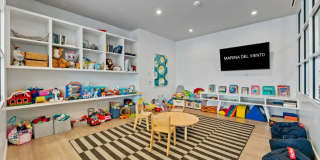Marina Del Viento Gallery 32