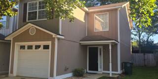 Foxhill Subdivision  End Unit!!! Gallery 1