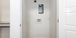 1618 Dakota Gallery 19