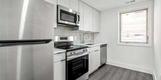 A charming apartment community ideally located along 14th Street NW Gallery 558