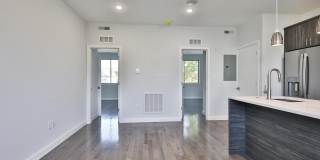 1939 N DARIEN Street Gallery 7