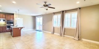 BEAUTIFUL SINGLE-FAMILY HOME IN BLACKSTONE IN EDH! Gallery 13