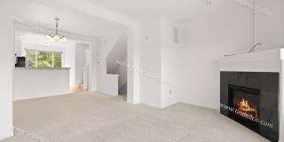 2ND MONTH FREE! Charming Townhome w/ Fireplace, Balcony & More Near Progress Ridge! Gallery 6