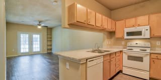 Lake Forest Gallery 1