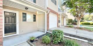 2 Bedroom Townhome in McAlister's Place! Gallery 1