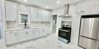 51 Summer St Gallery 1