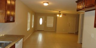 Beautiful 3 bedroom Duplex for Rent in Princeton! Gallery 7