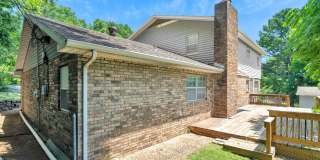 Fabulous 5 bedroom home walking distance to UofA! Gallery 25
