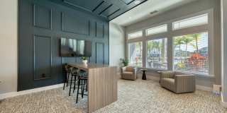Mason Veranda Gallery 42