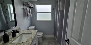 251 SE 46th Street Gallery 10