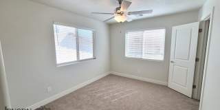 4 Bedroom in Hurricane Gallery 19