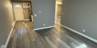 1728 Thru St Gallery 1