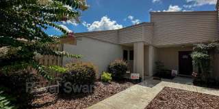 4228 Oak Loop Gallery 1