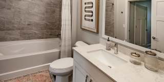 Flats at Walnut Ridge Gallery 5