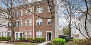 42461 ROCKROSE Square Gallery 3