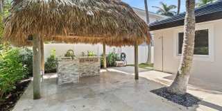 1132 NE 3rd Avenue Gallery 26