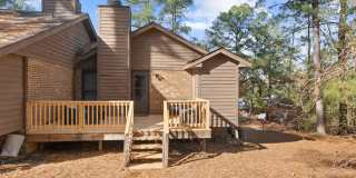 2-Bedroom, 2-Bath Apartment in Fayetteville – Spacious Layout & Great Location! 2-Bedroom, 2-Bath Apartment in Fayetteville – Spacious Layout & Great Location! Gallery 1