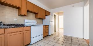 7101 S Artesian Chicago Lawn Apartments Gallery 17