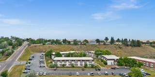 Pronghorn Apartments Gallery 29