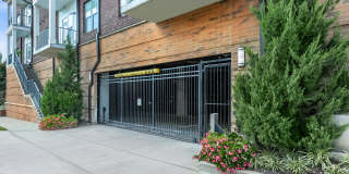 1810 Belcourt Gallery 48