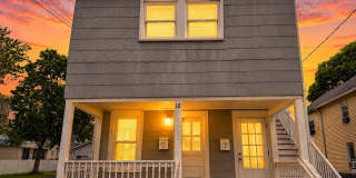 12 Sniffen Street Gallery 1